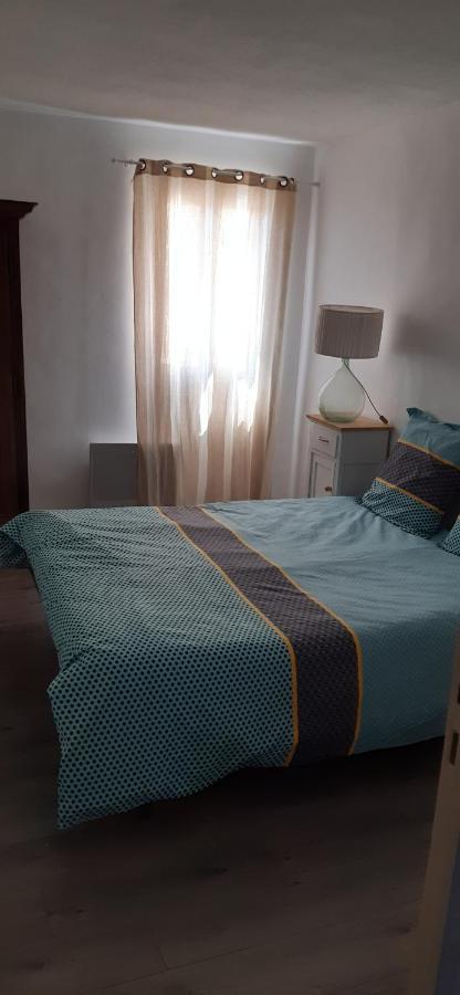 Le Gite Des Cinq Cepages Fréjus Exterior foto